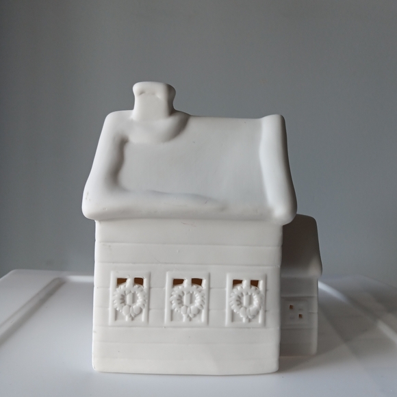 NEW Make Market Pre-Lit Ceramic Decor Church House DIY Paint Christmas Decor 2 - Picture 9 of 15